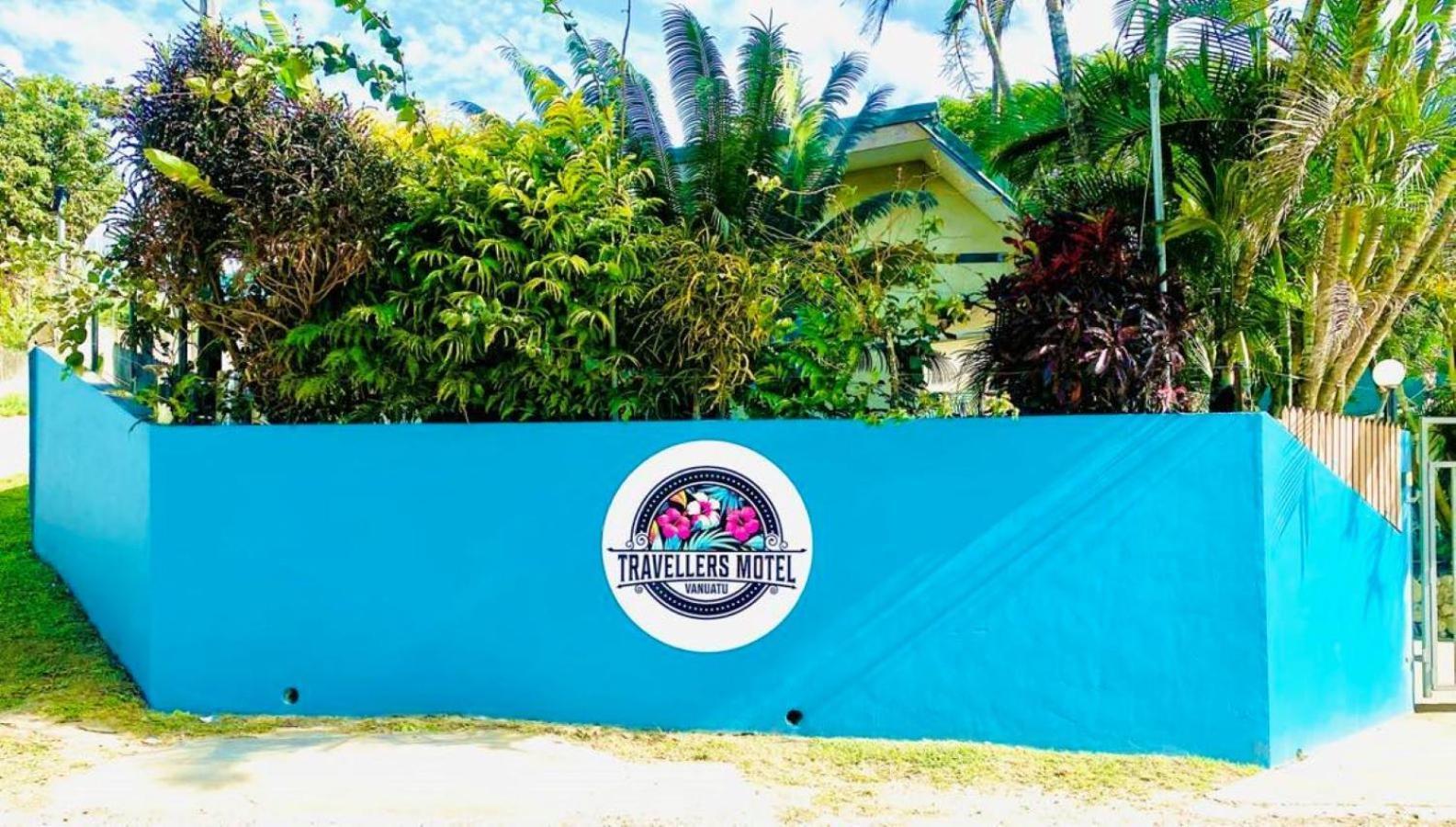 Travellers Motel Vanuatu Port Vila Exterior photo
